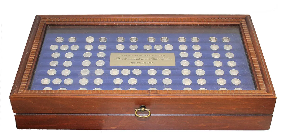 1977 STERLING SILVER FRANKLIN MINT PRESIDENTS FIRST LADIES 80 COIN SET WITH WOODEN PRESENTATION DISPLAY