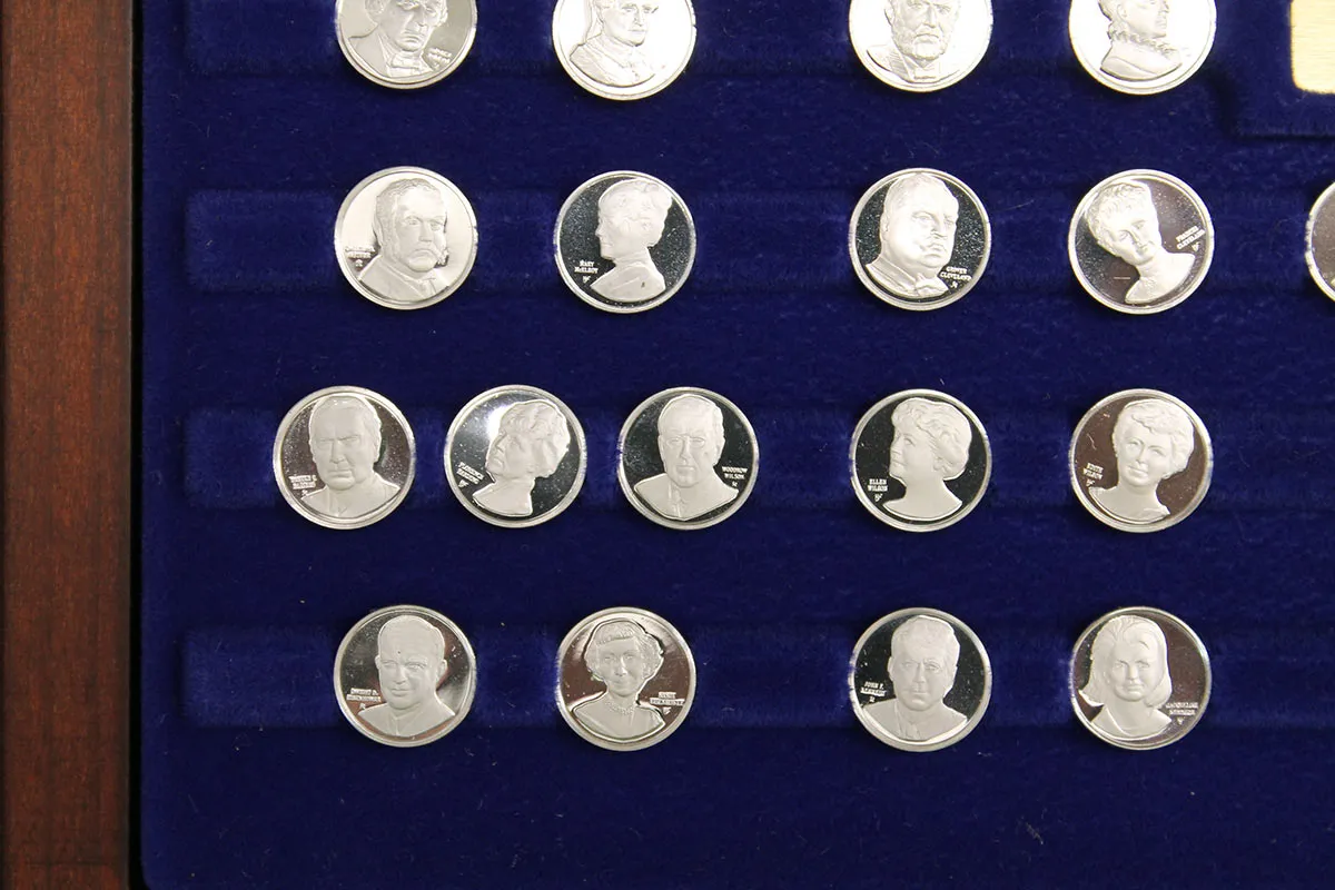 1977 STERLING SILVER FRANKLIN MINT PRESIDENTS FIRST LADIES 80 COIN SET WITH WOODEN PRESENTATION DISPLAY