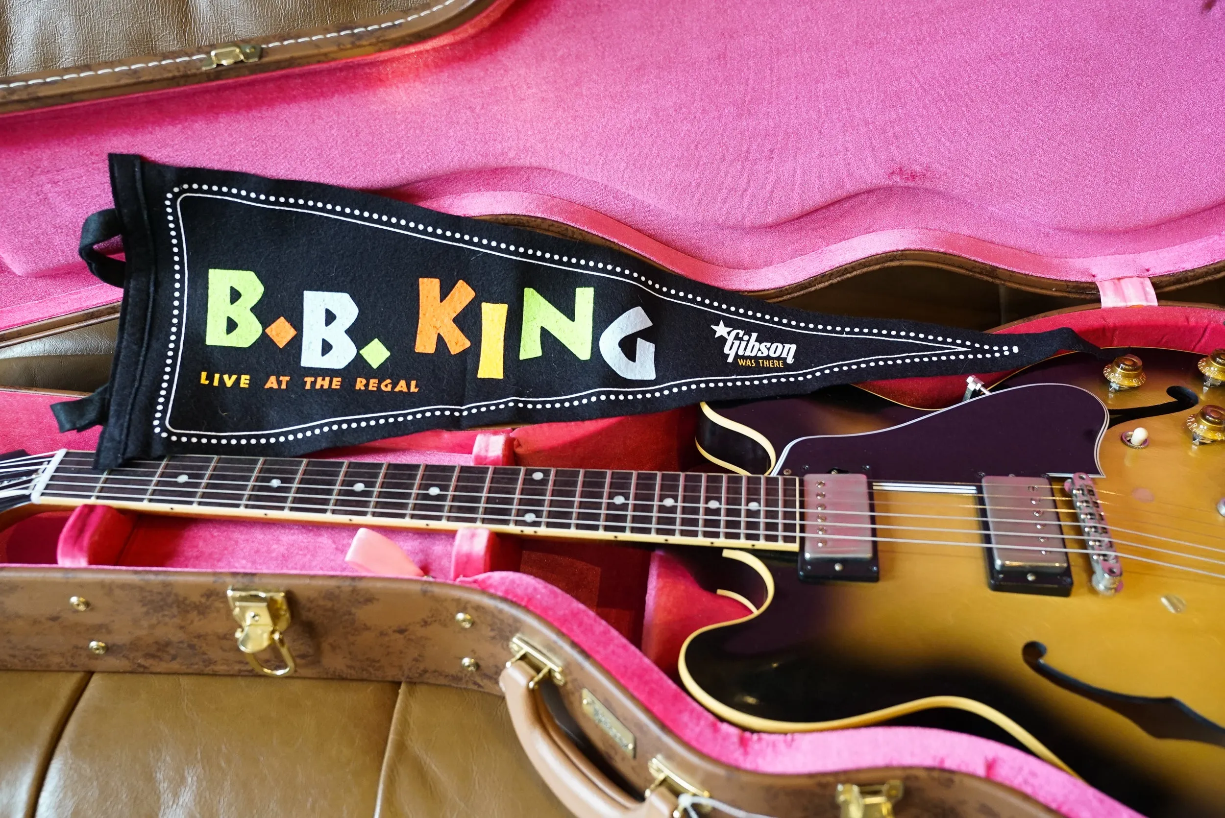 Gibson Custom Shop B.B. King "Live at the Regal" ES-335, Argentine Grey