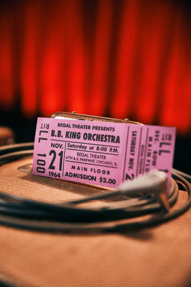 Gibson Custom Shop B.B. King "Live at the Regal" ES-335, Argentine Grey