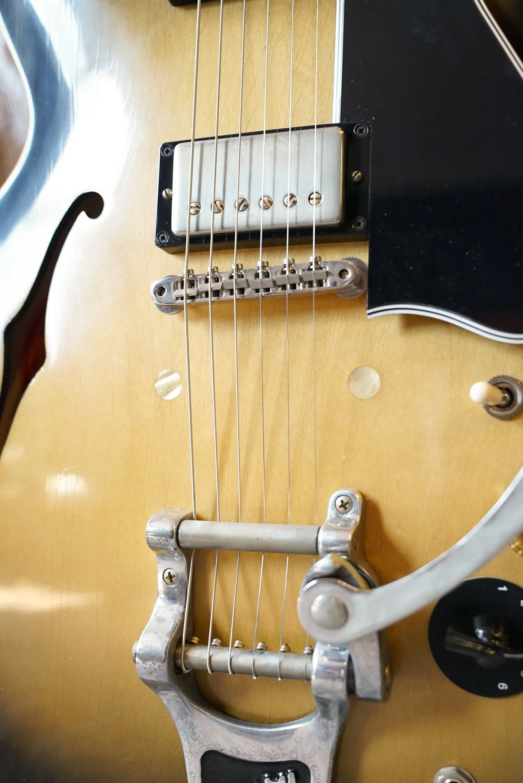 Gibson Custom Shop B.B. King "Live at the Regal" ES-335, Argentine Grey