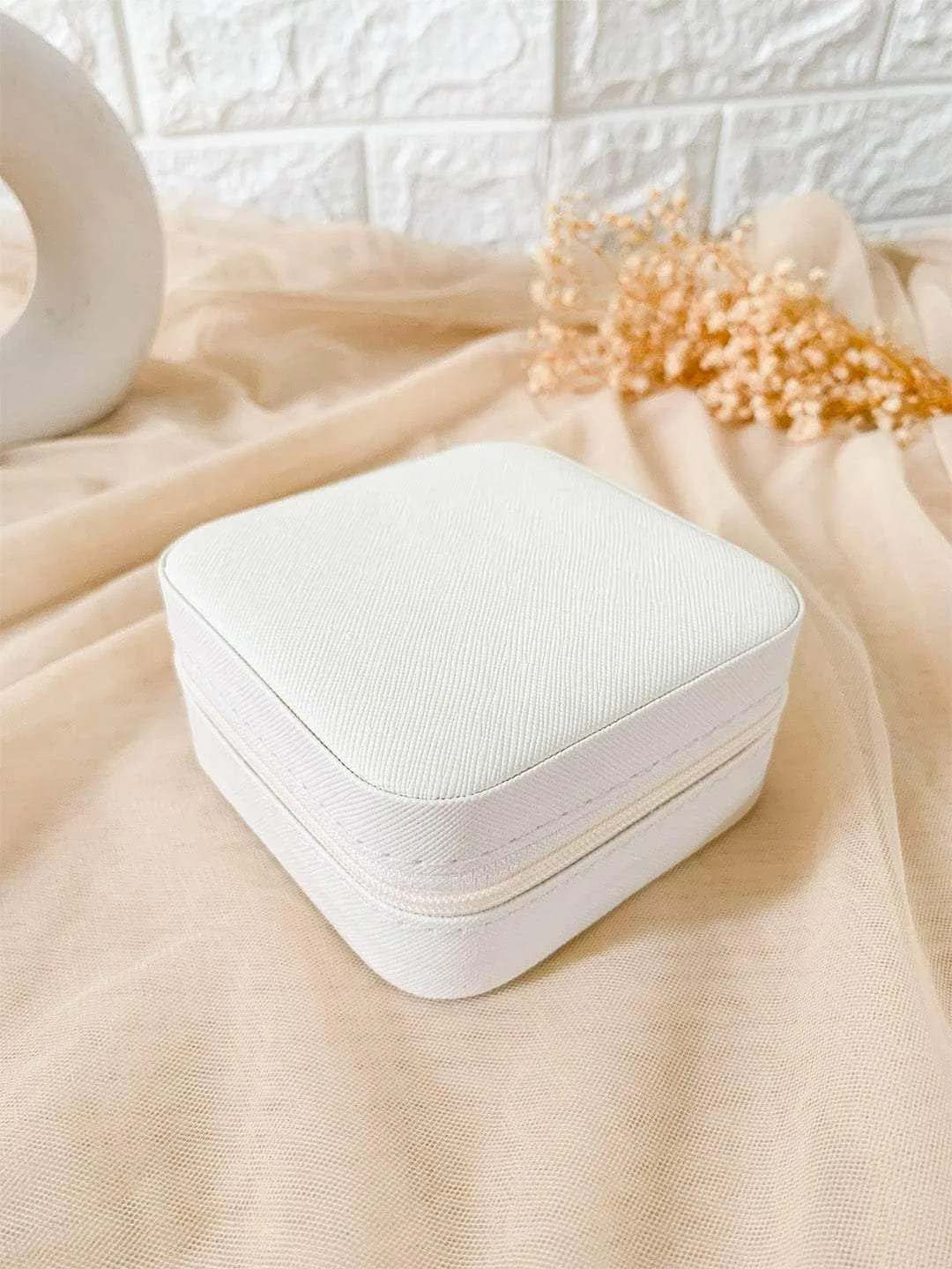 Jewelry Organizer Case For Easy Travelling