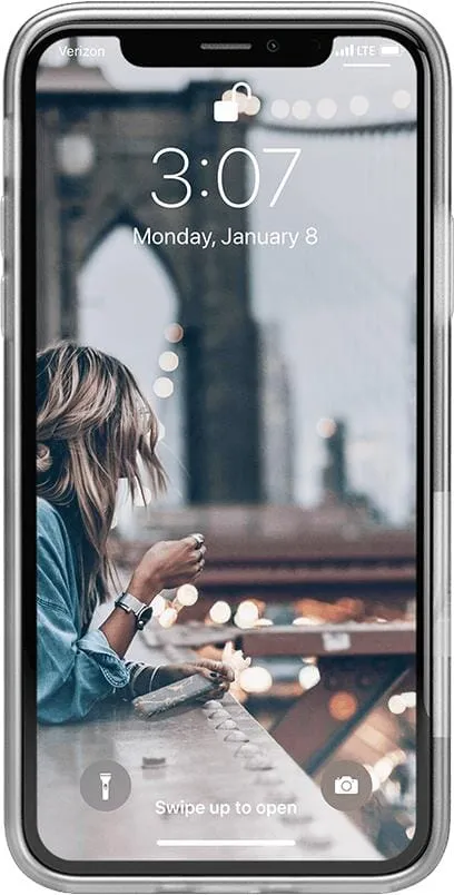 Love Birds | White Doves Case