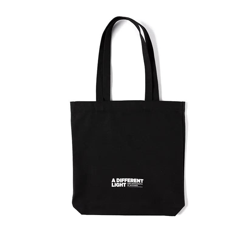 Tote Bag - Picnic party at Thames