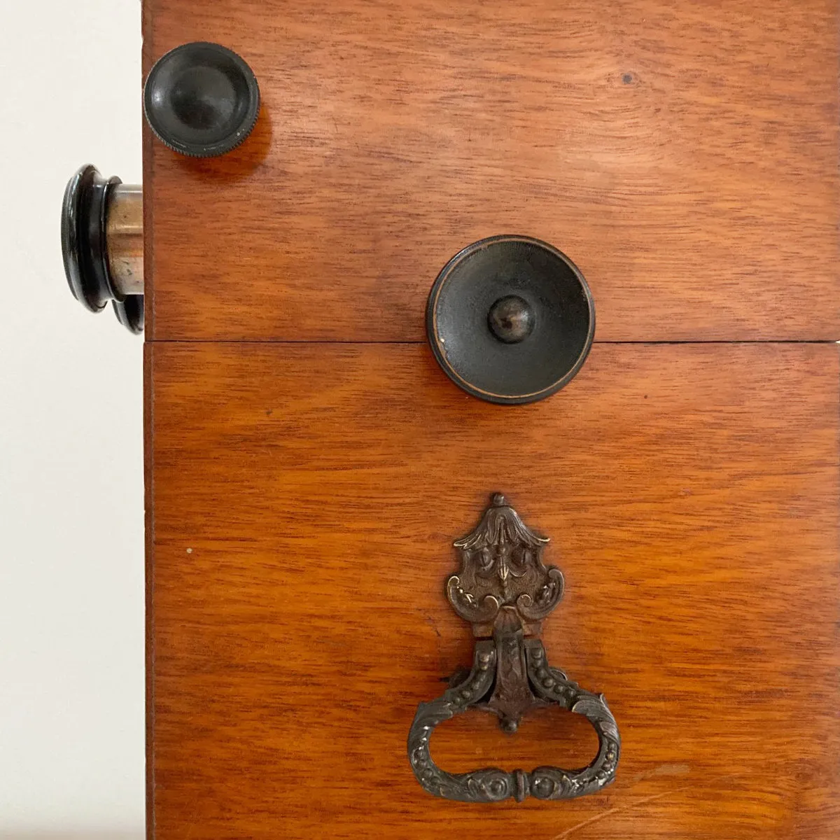 Victorian Tabletop Revolving Stereoscope by A. Mattey of Paris