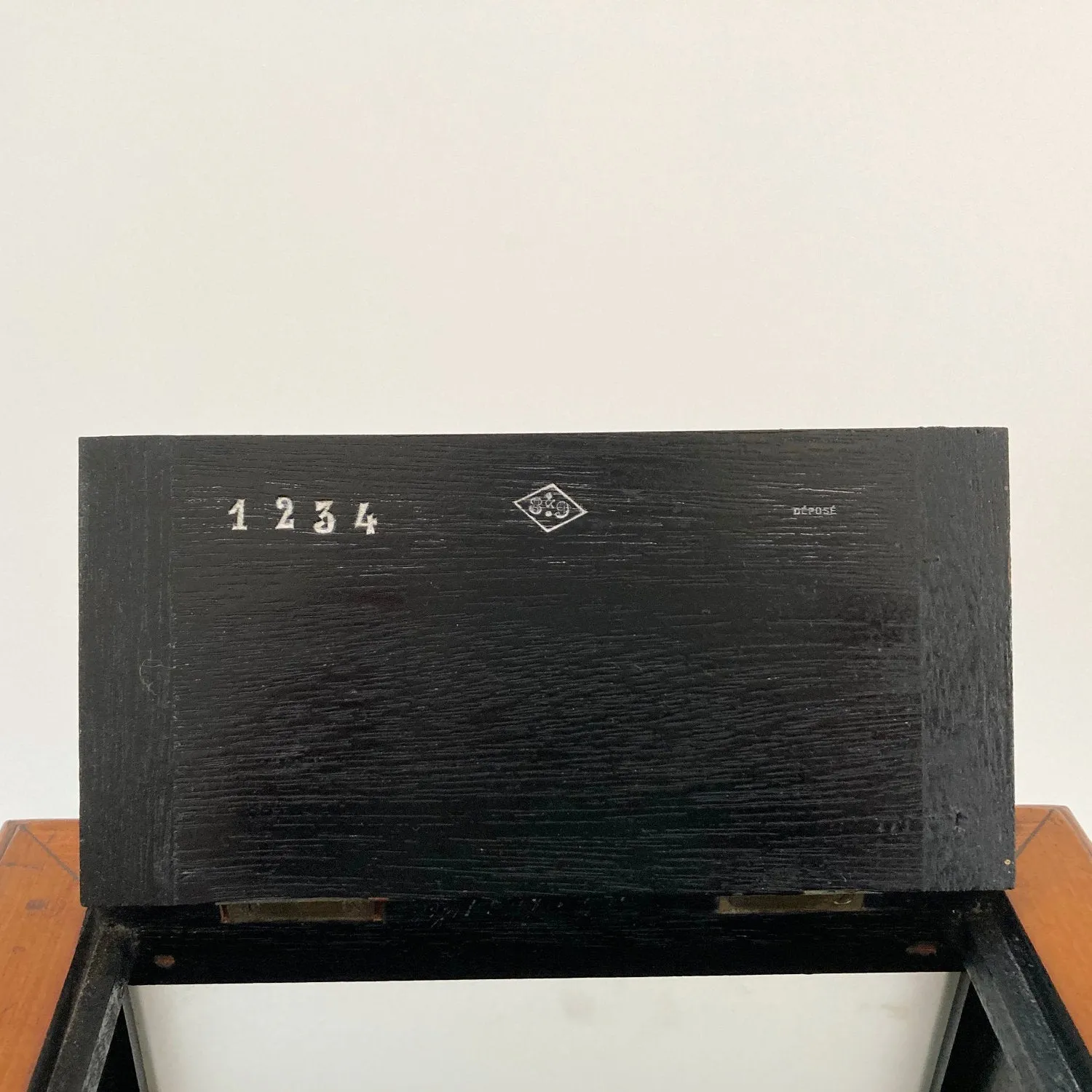 Victorian Tabletop Revolving Stereoscope by A. Mattey of Paris